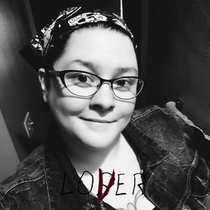 Meet your Posher, Madelyn